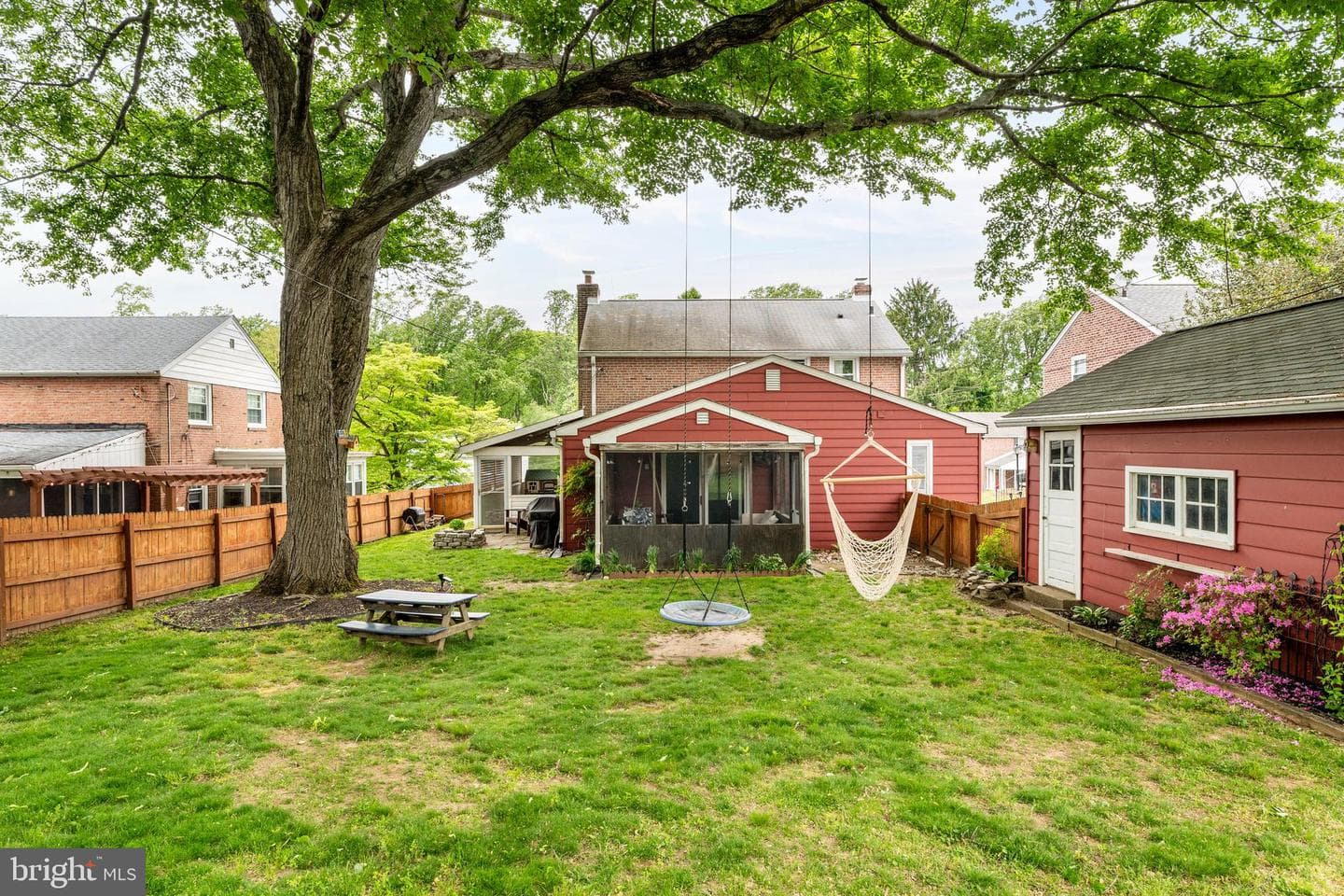 465 Briarhill Road photo 4