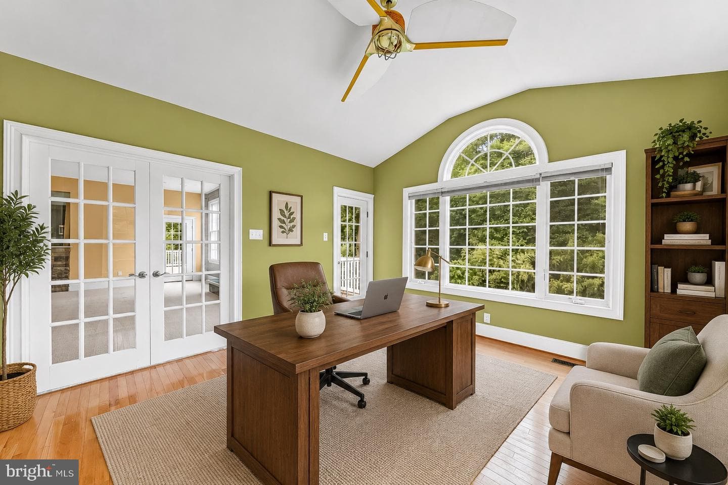 13 Evergreen Place photo 13