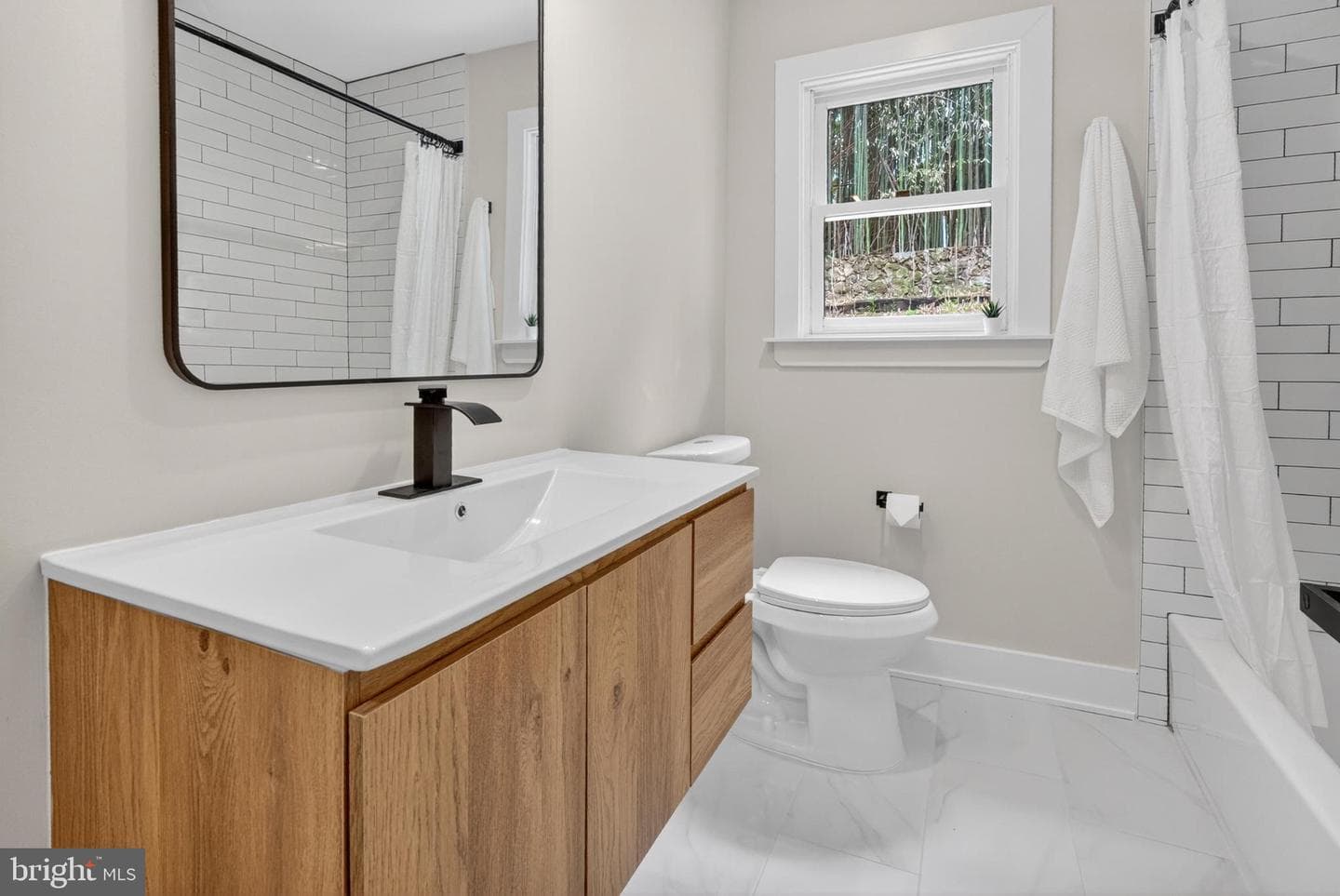 135 Bryn Mawr Avenue photo 17