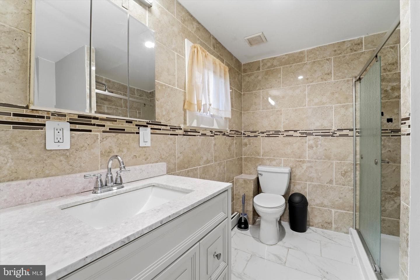 909 Pine Street photo 19