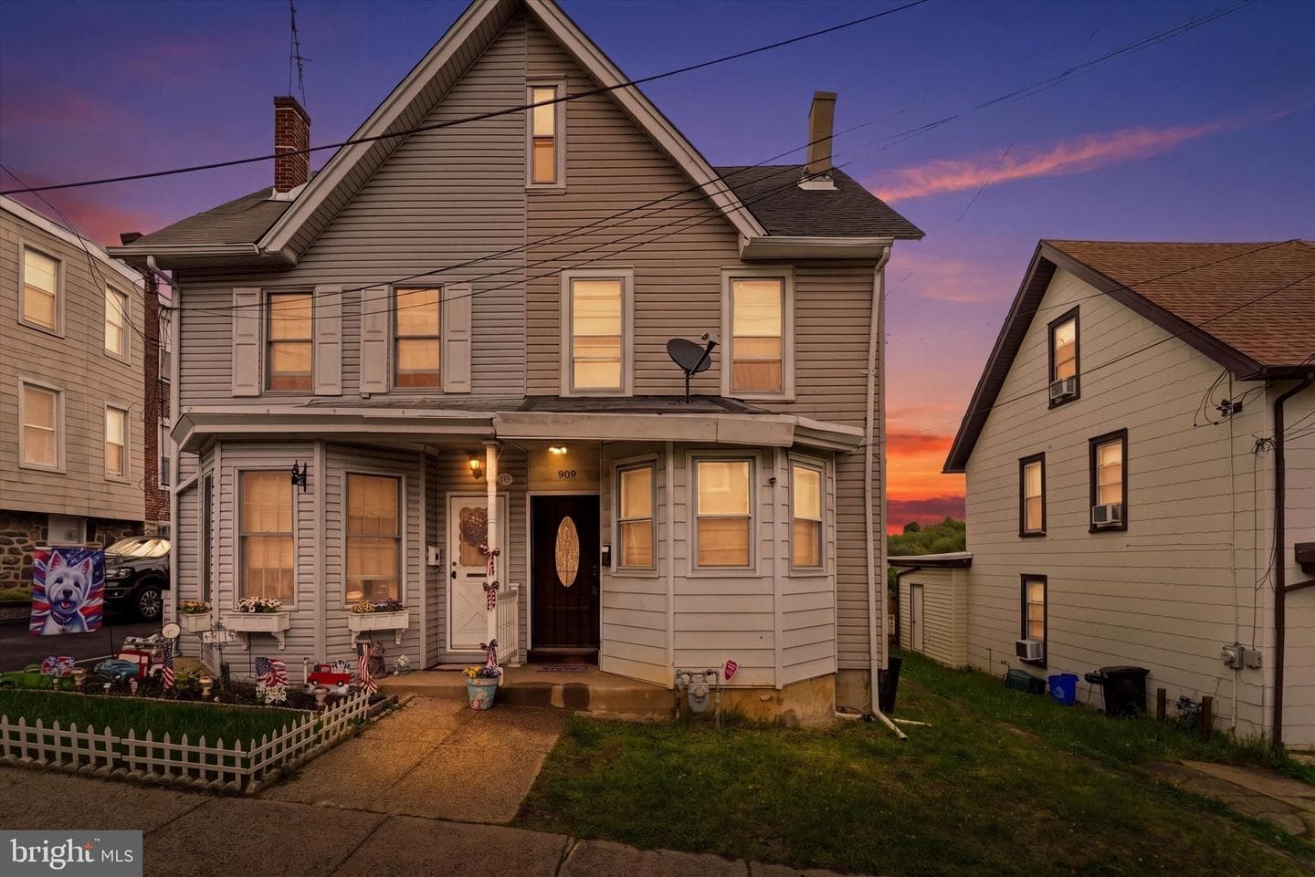 909 Pine Street photo 26