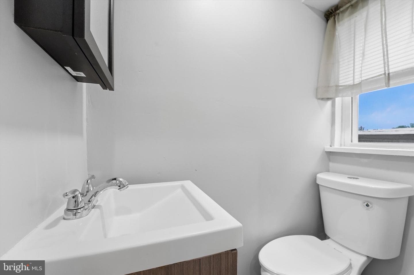 909 Pine Street photo 8
