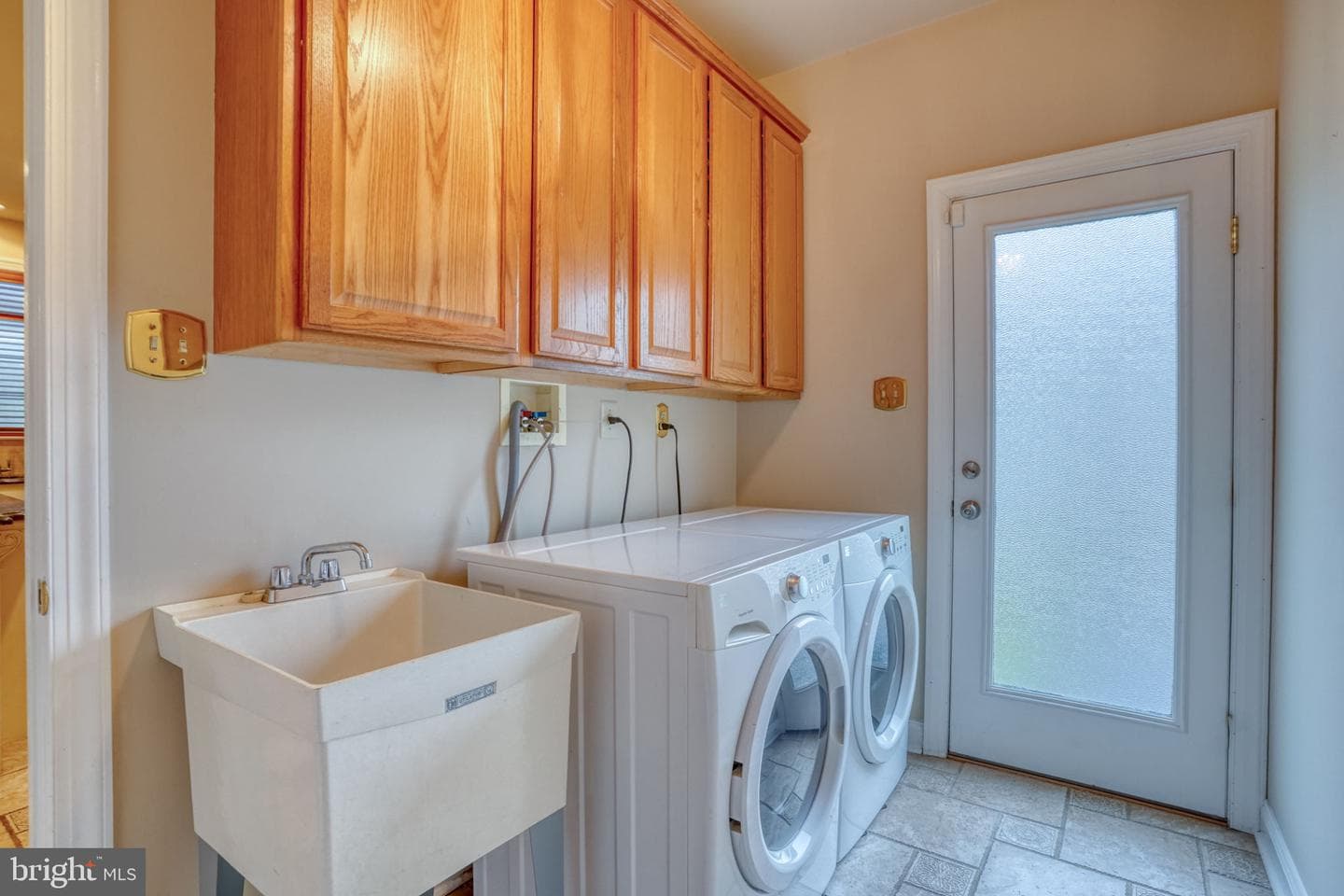 357 Willits Way photo 30