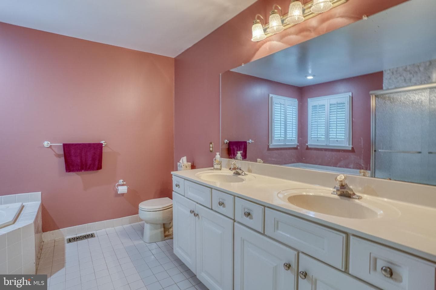357 Willits Way photo 37