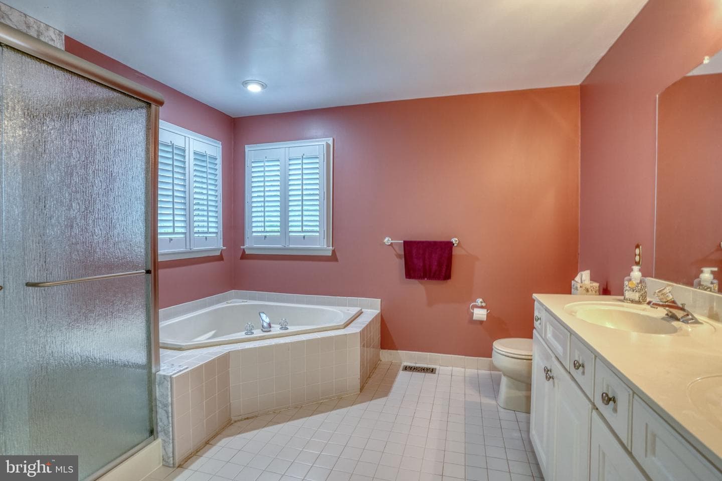 357 Willits Way photo 38