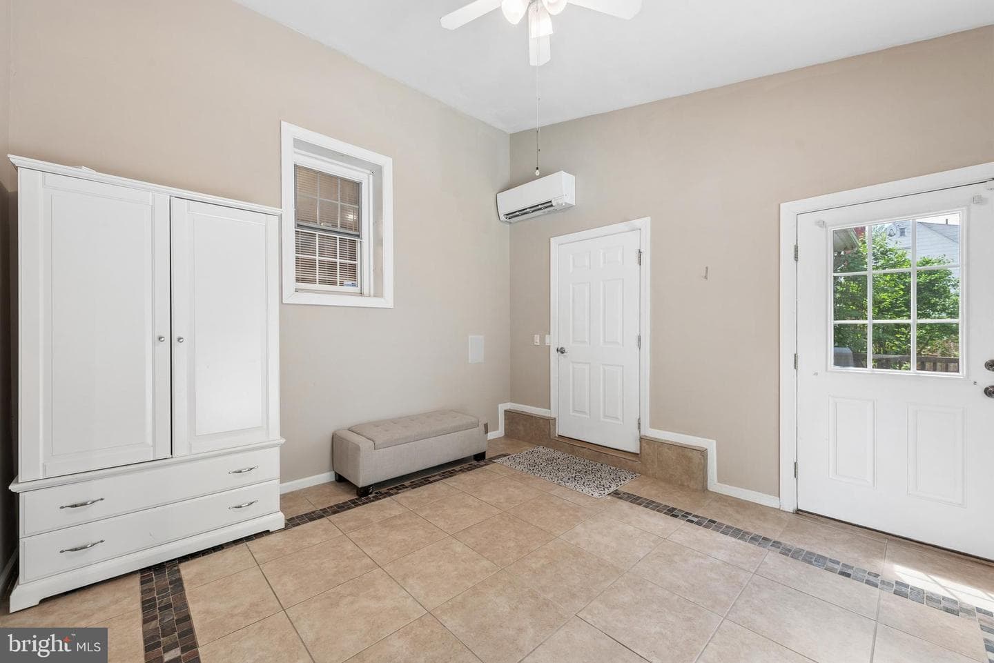 212 E Woodland Avenue photo 33