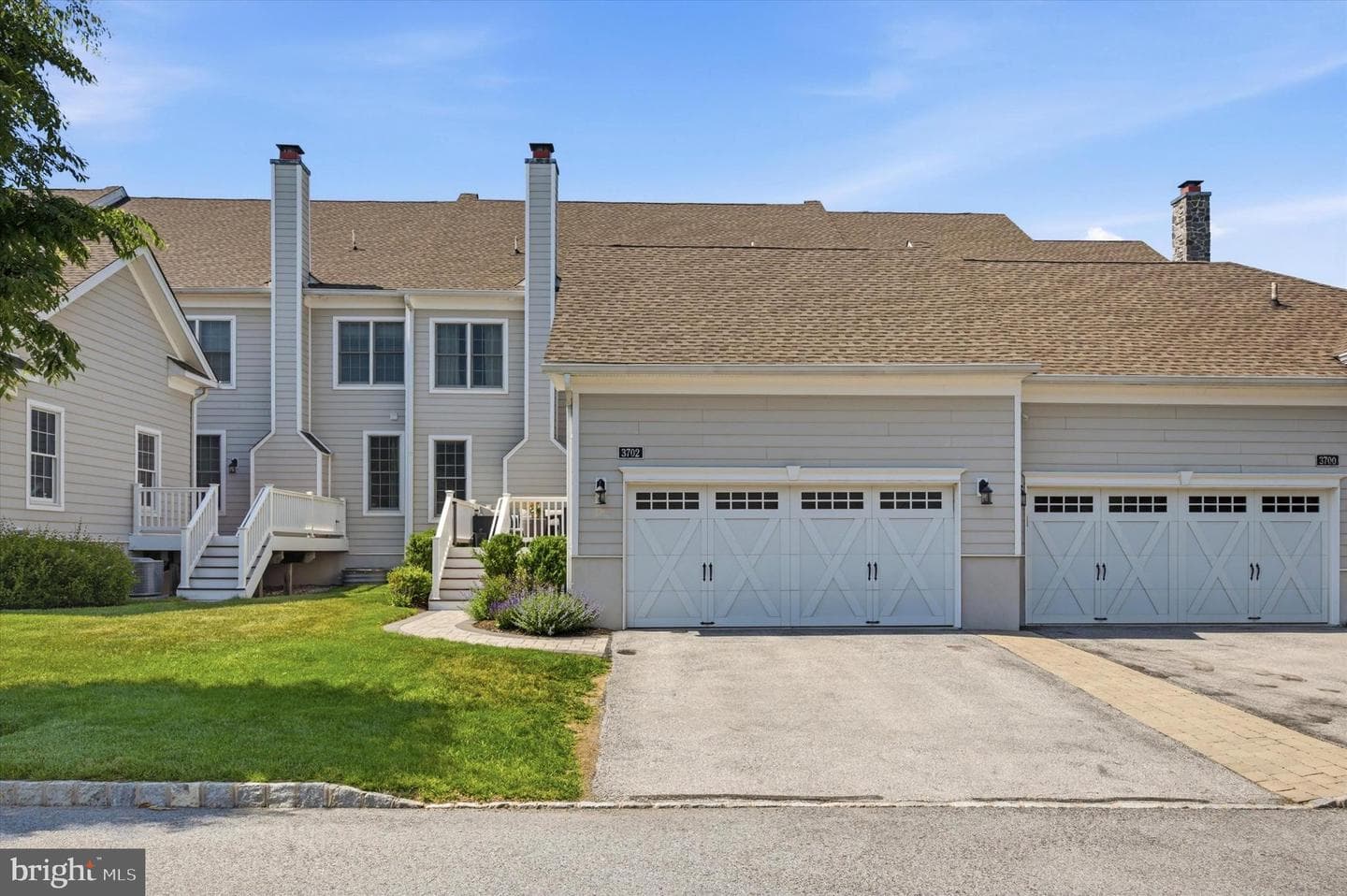 3702 Liseter Gardens photo 35