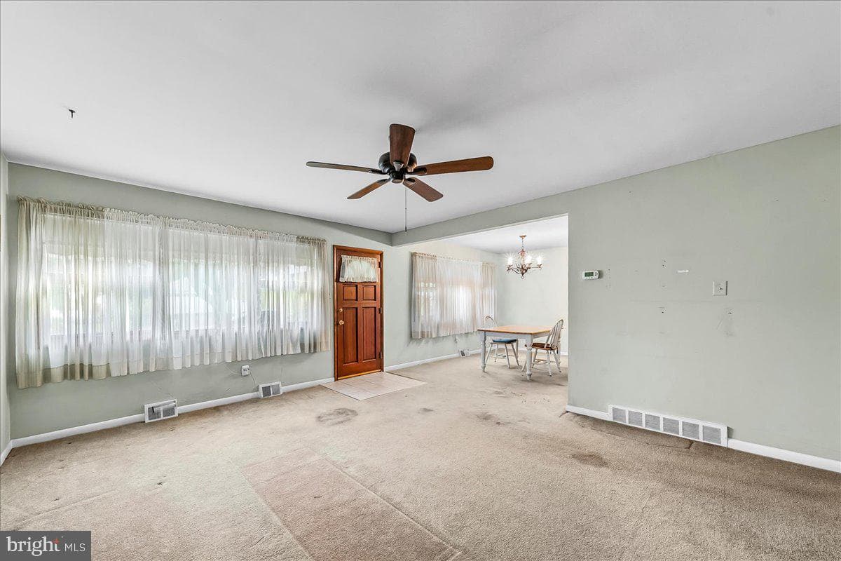 327 Ashland Avenue photo 5