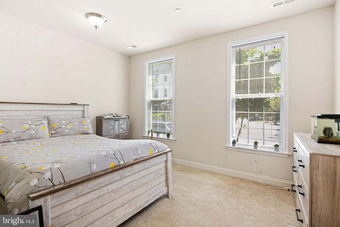 103 Murray Lane photo 4