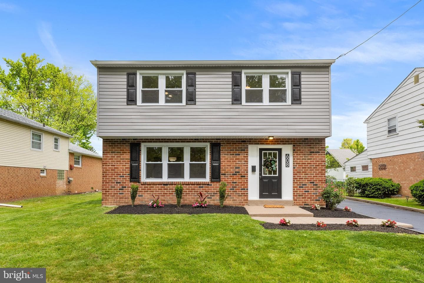 608 Hutchinson Terrace