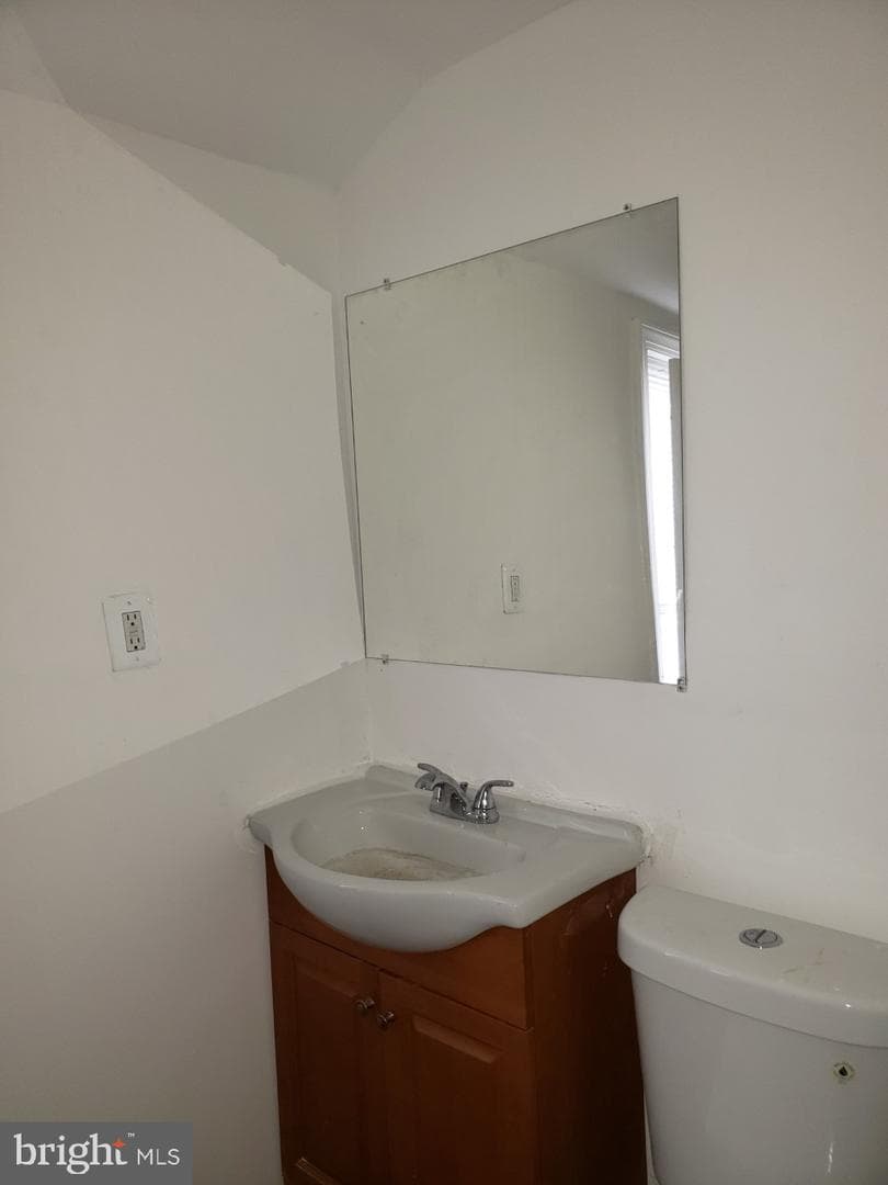 2710 Lehman Street photo 10