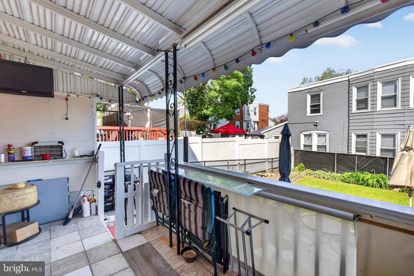 335 S 6th Street photo 14