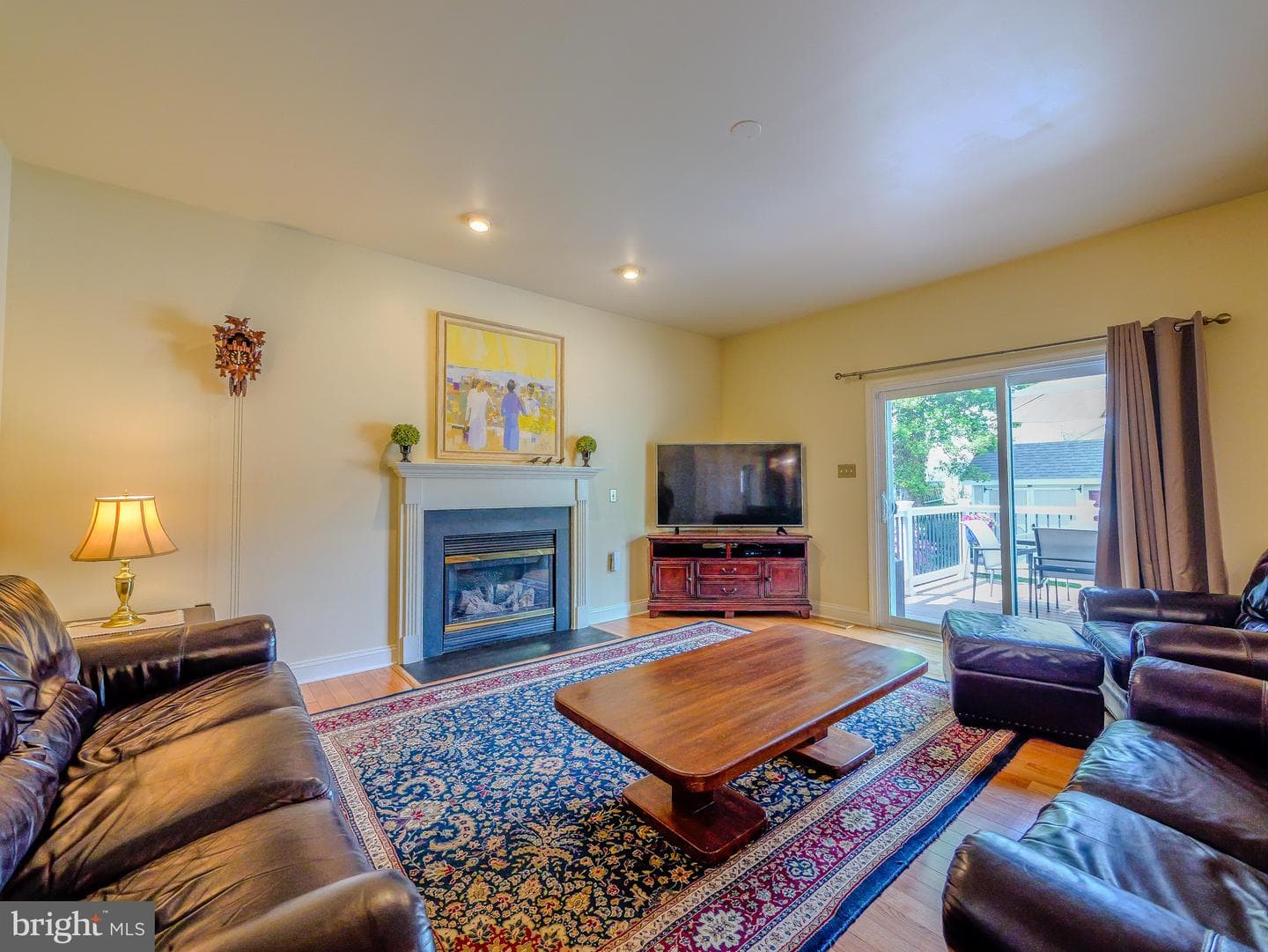 226 E Benedict Avenue photo 39