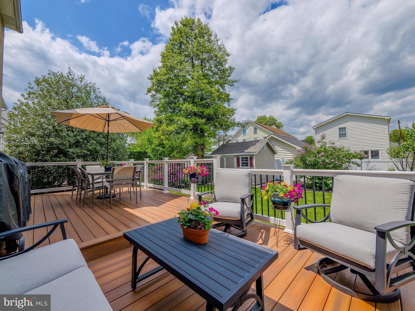 226 E Benedict Avenue photo 44