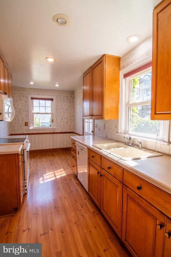 5004 Fairway Road photo 6