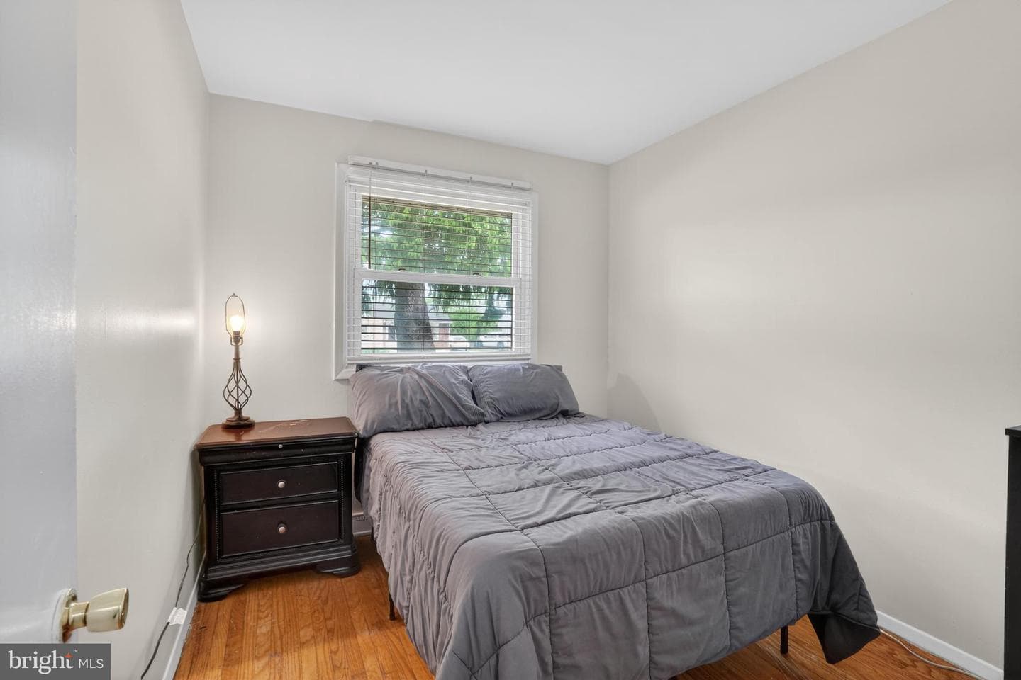 2112 Bridgewater Road photo 22