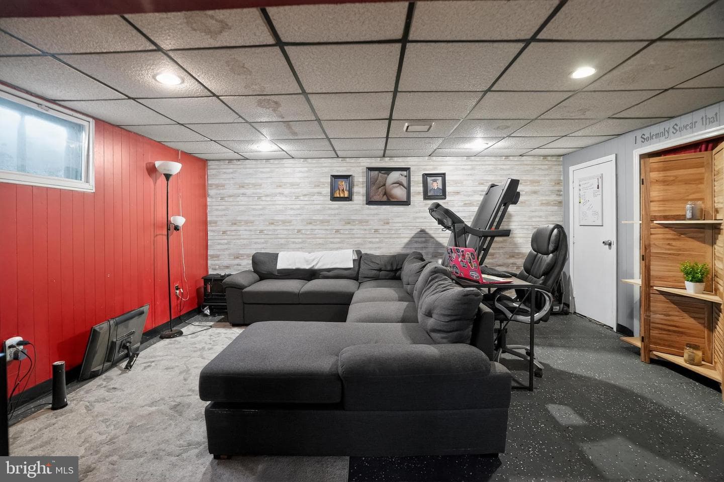 2112 Bridgewater Road photo 24