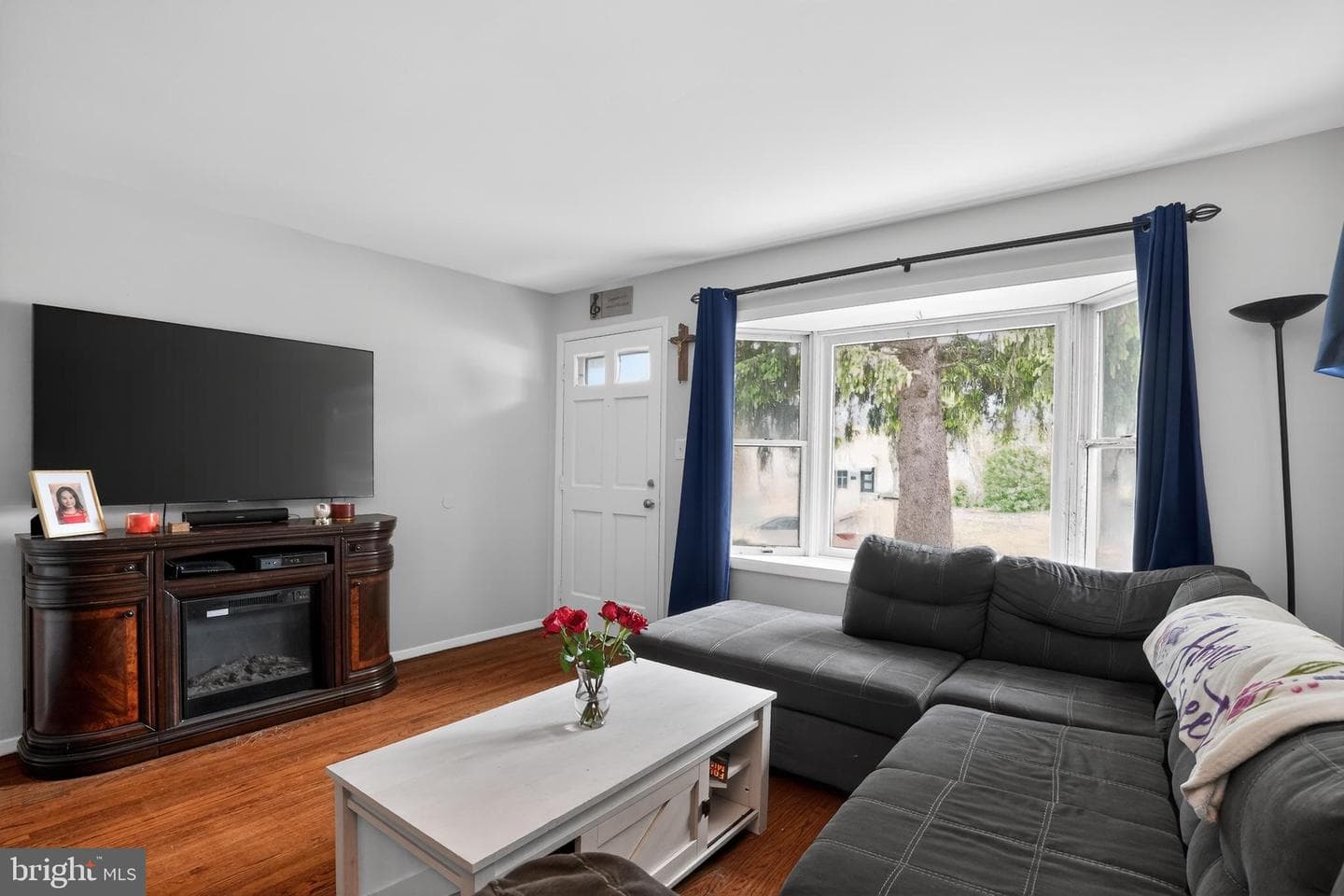 2112 Bridgewater Road photo 9
