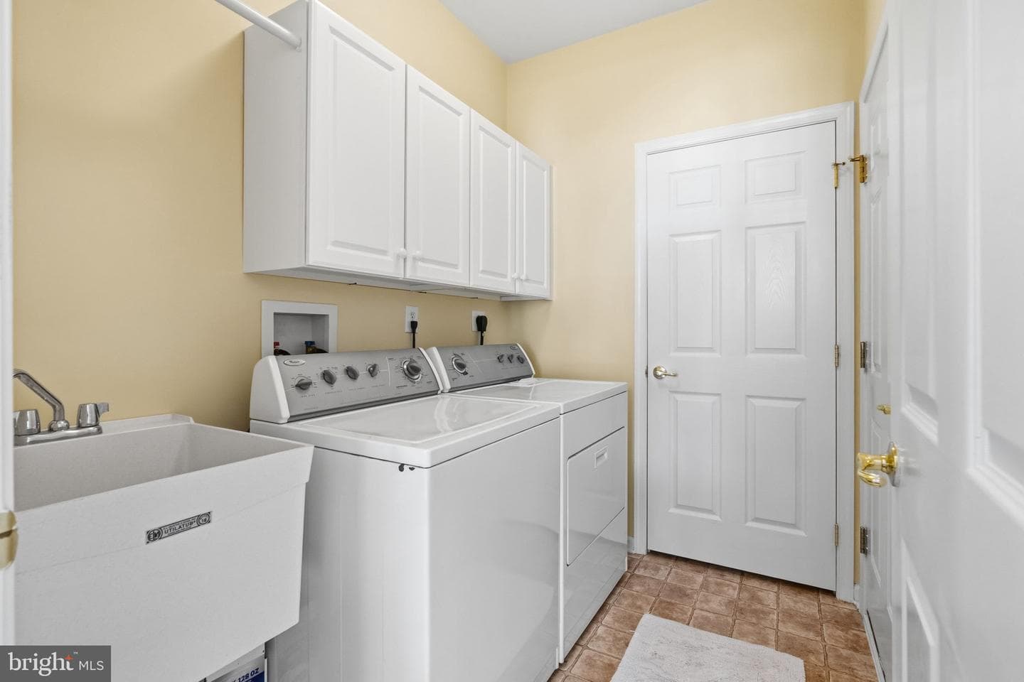 1656 Parkview Court photo 27