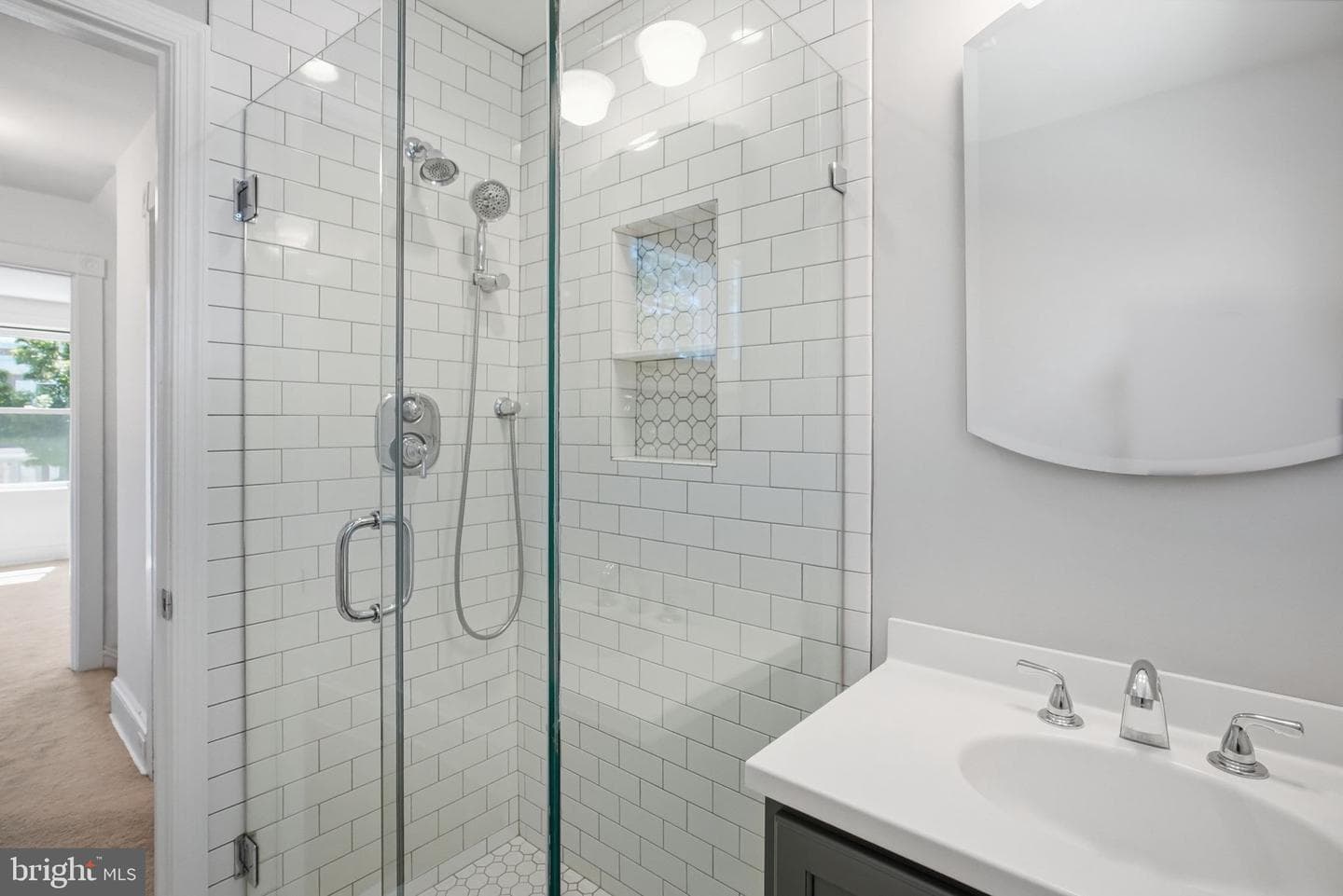 12 Manchester Avenue photo 29