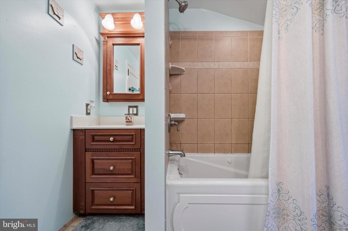 32 Radnor Drive photo 33