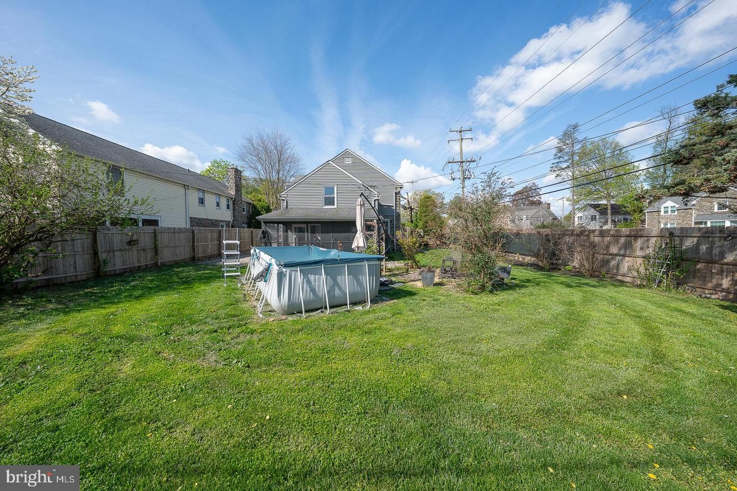 1249 Cornell Avenue photo 7