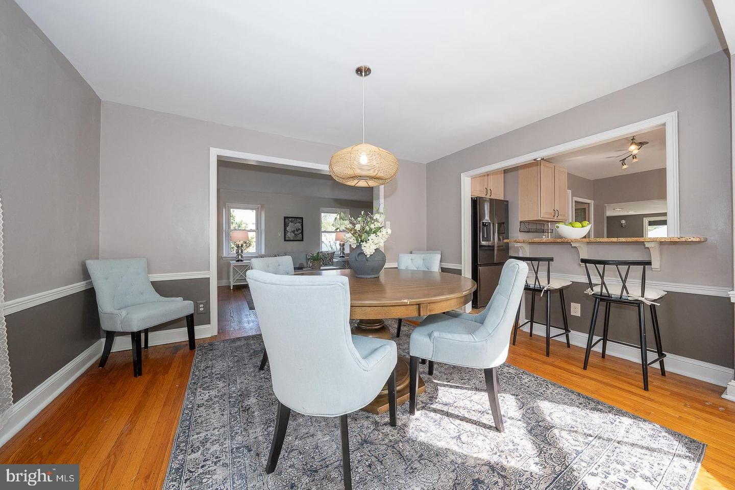 1249 Cornell Avenue photo 8