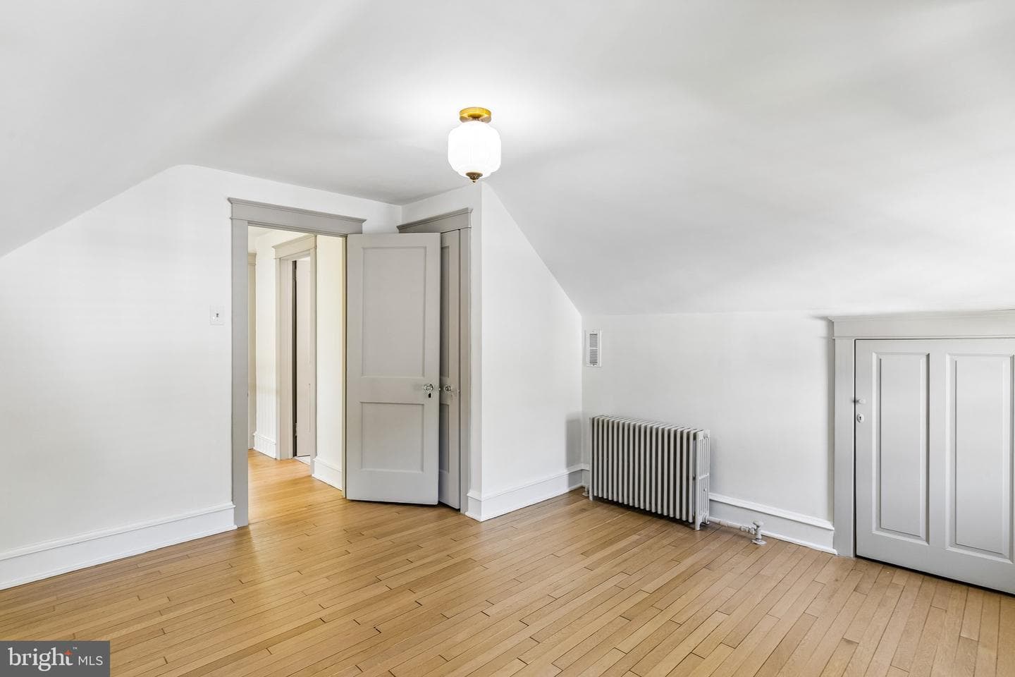 19 Farm Road photo 46