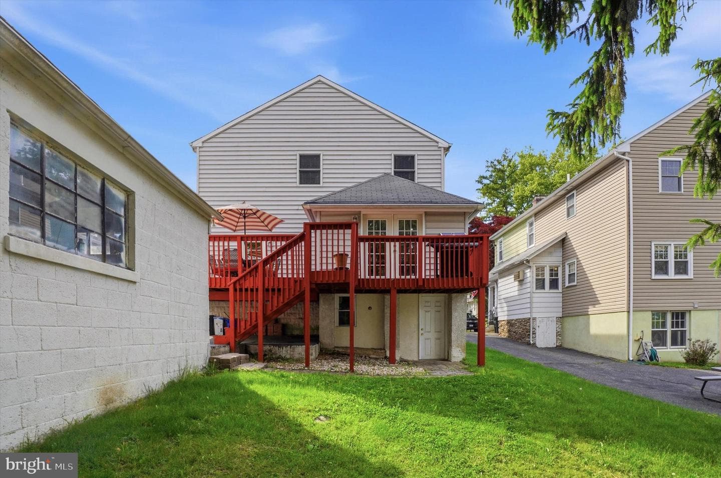 31 Evergreen Avenue photo 33