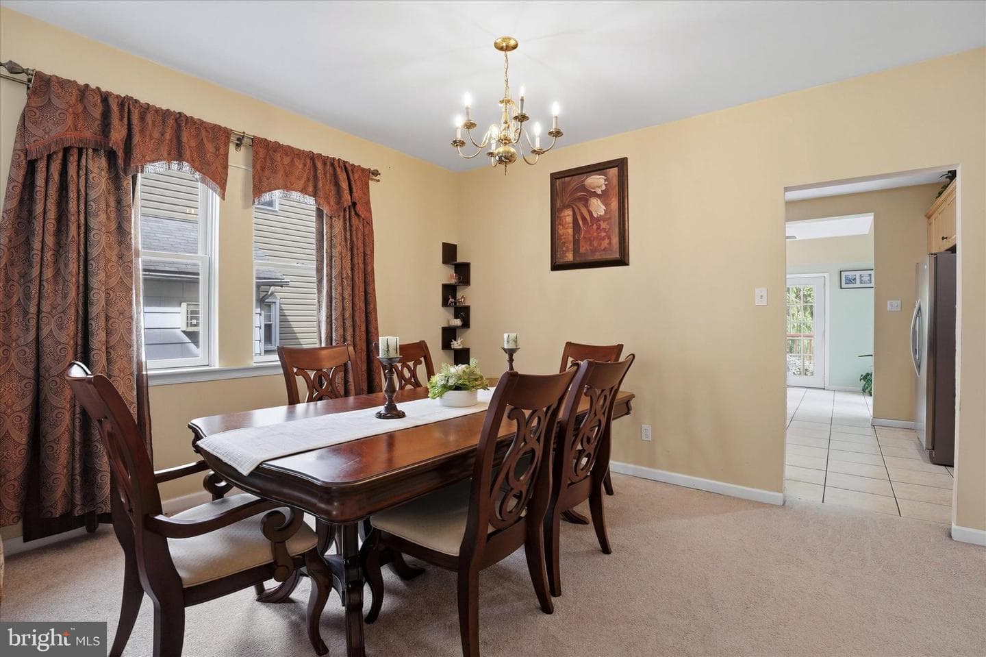 31 Evergreen Avenue photo 5