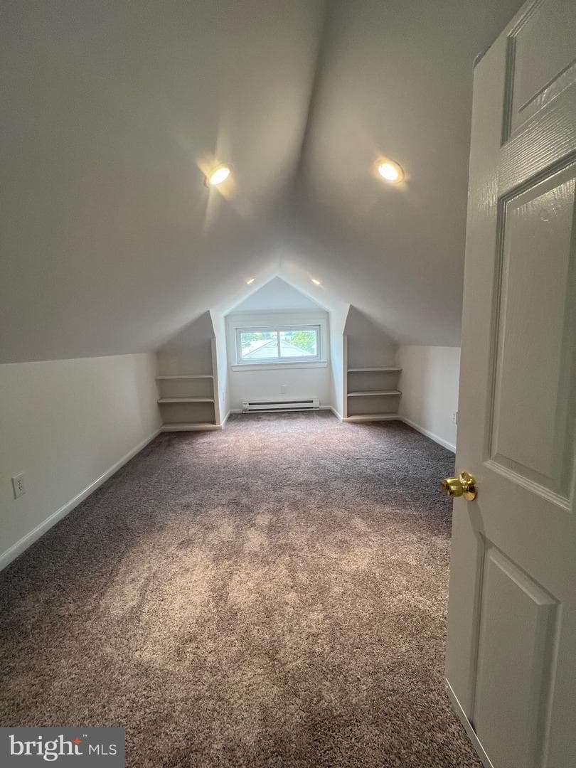 1023 Langley Street photo 20