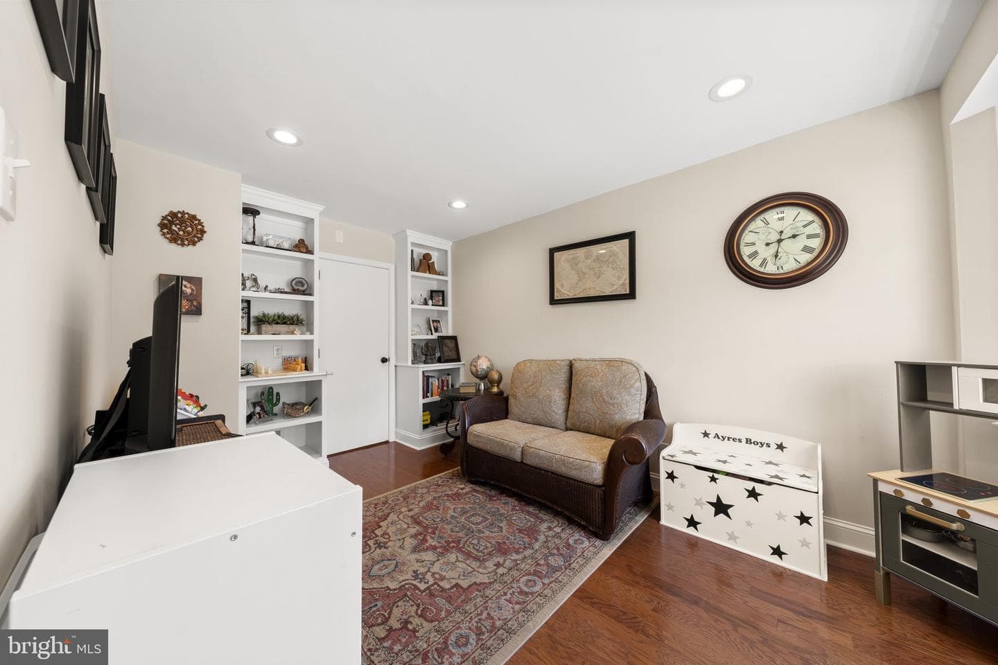 1405 Maryland Avenue photo 8