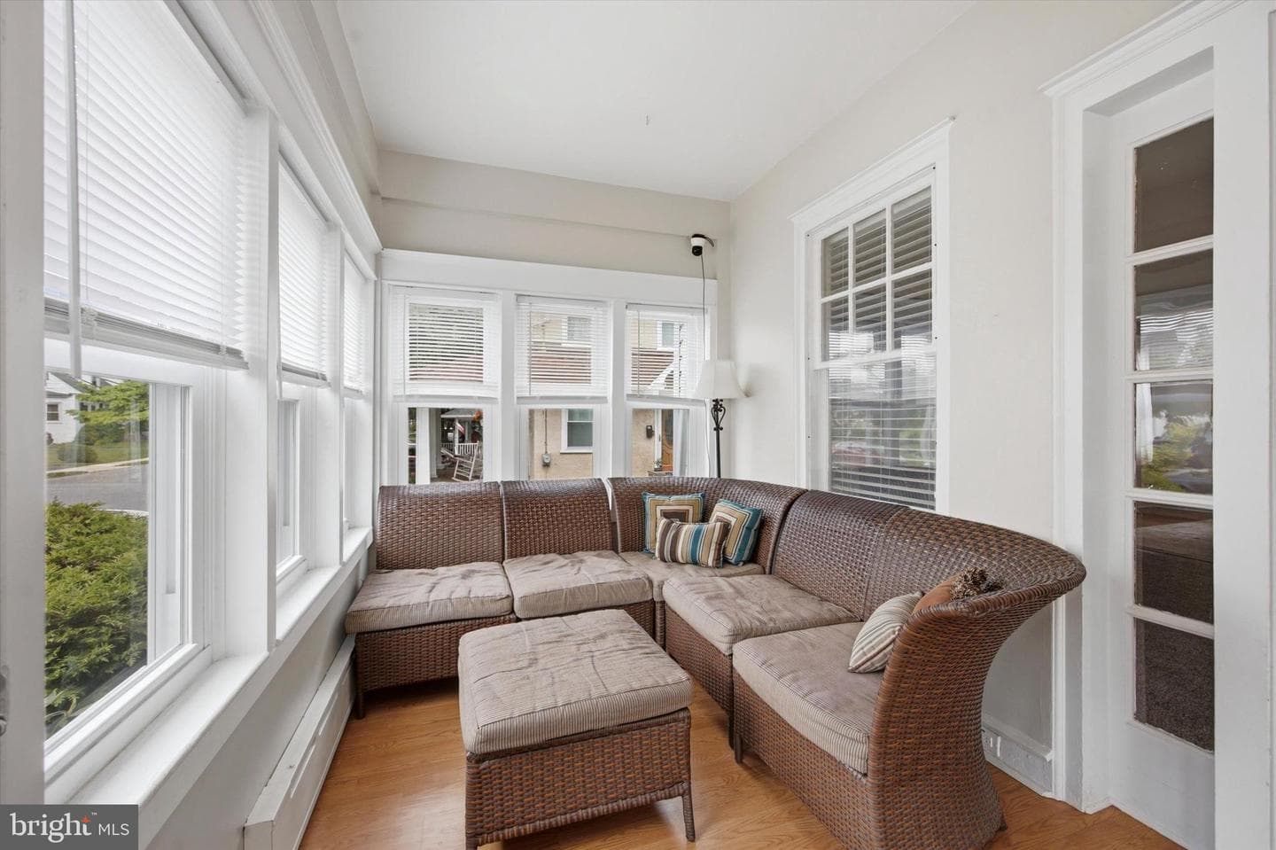 4016 Huey Avenue photo 4