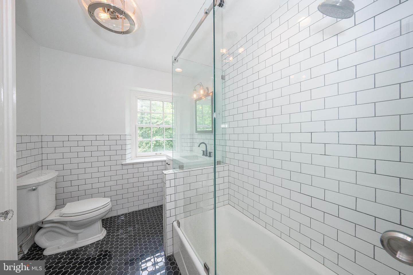 101 E Brookhaven Road photo 41