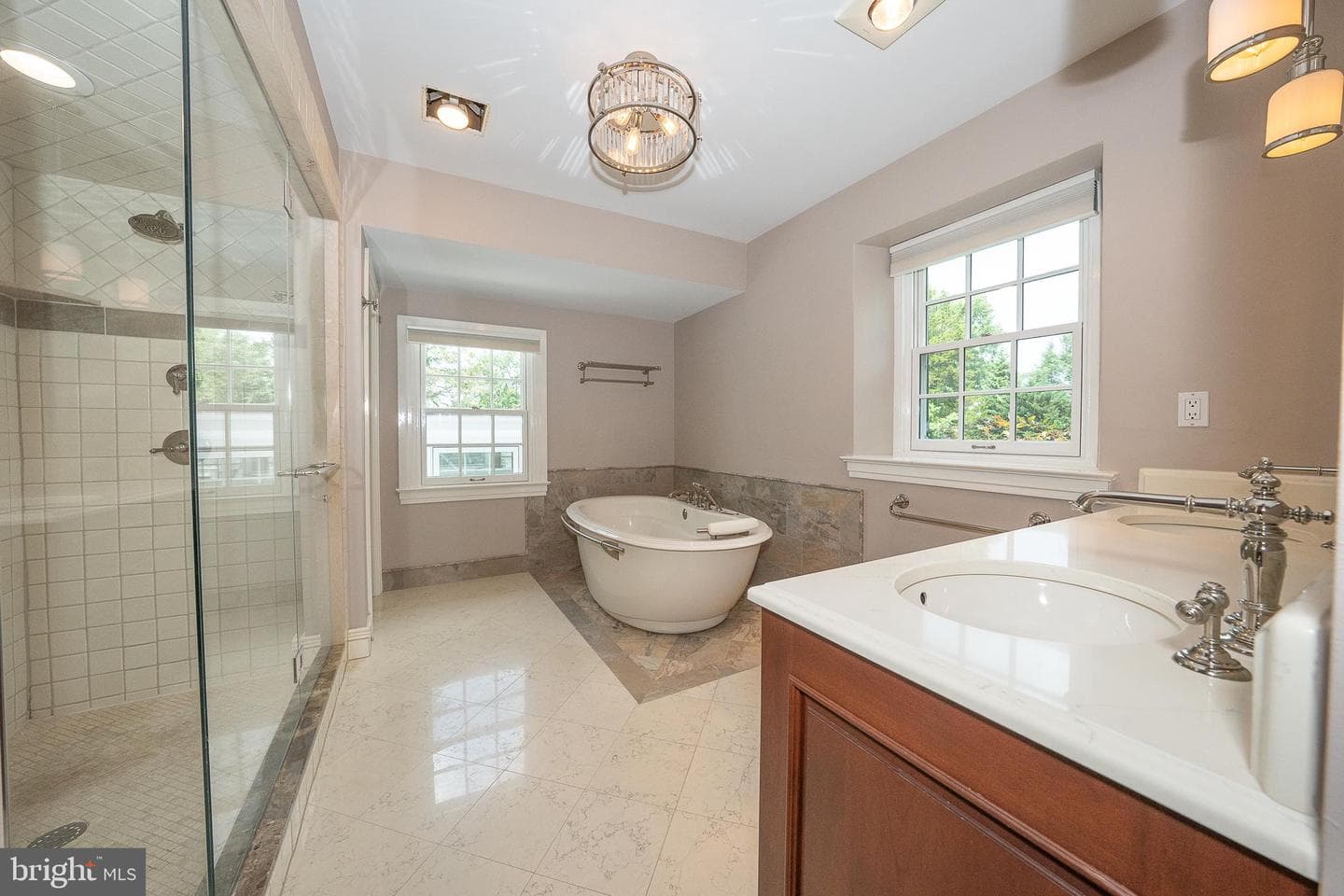 101 E Brookhaven Road photo 48