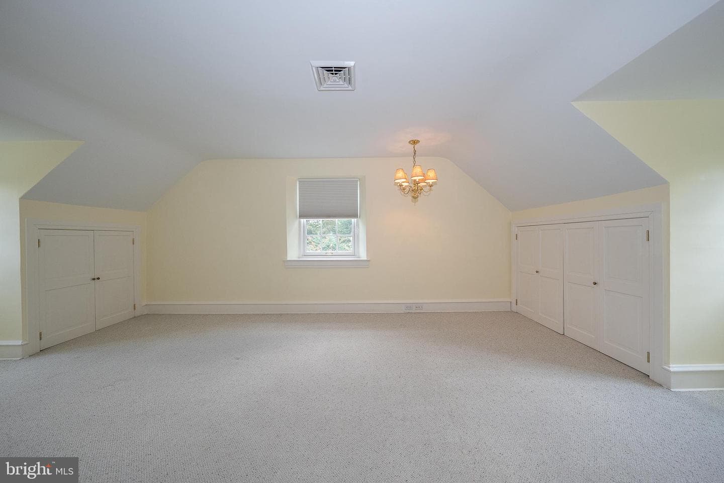 101 E Brookhaven Road photo 63