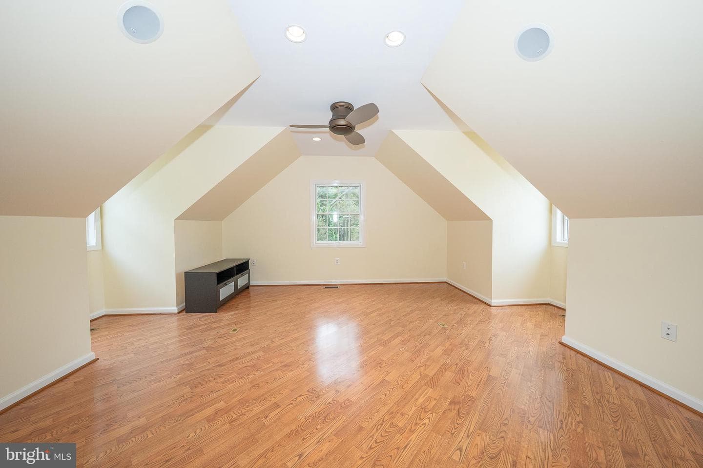 101 E Brookhaven Road photo 89