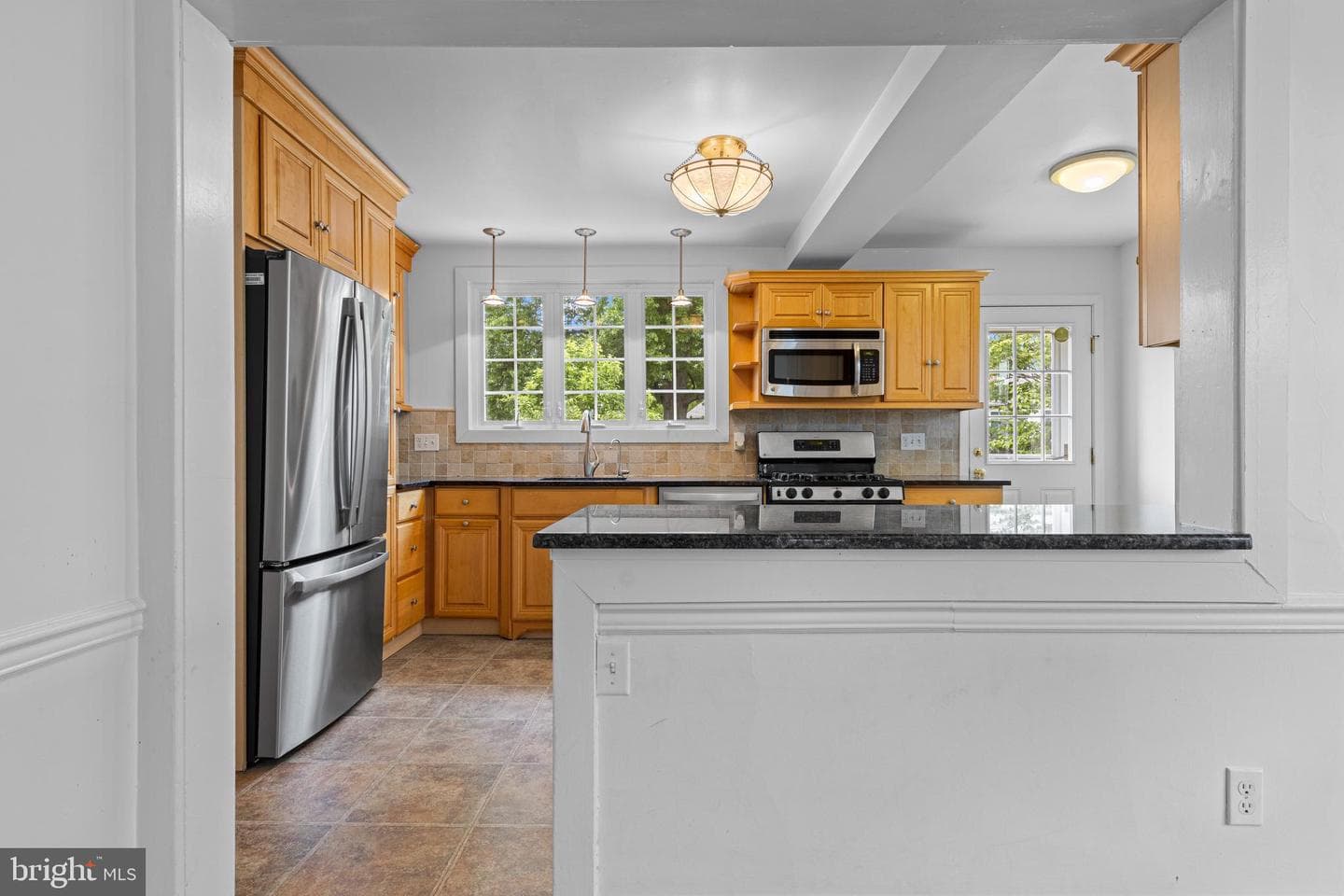 239 Lowrys Lane photo 10