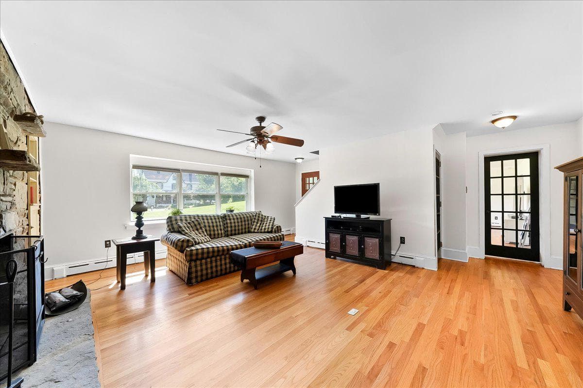 779 Concord Road photo 16