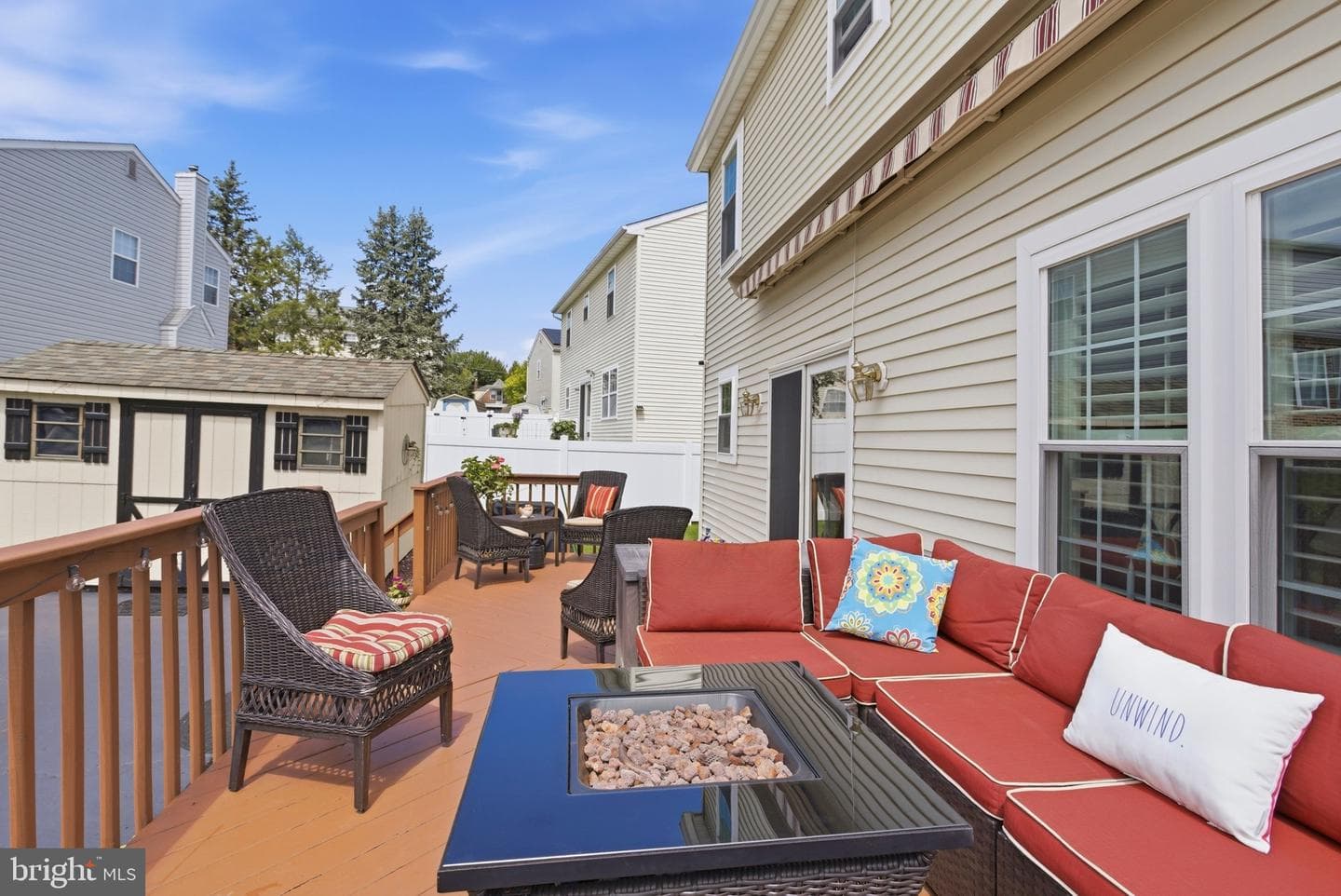 320 Olympic Avenue photo 42