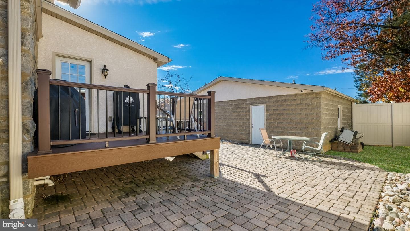 506 Childs Avenue photo 37