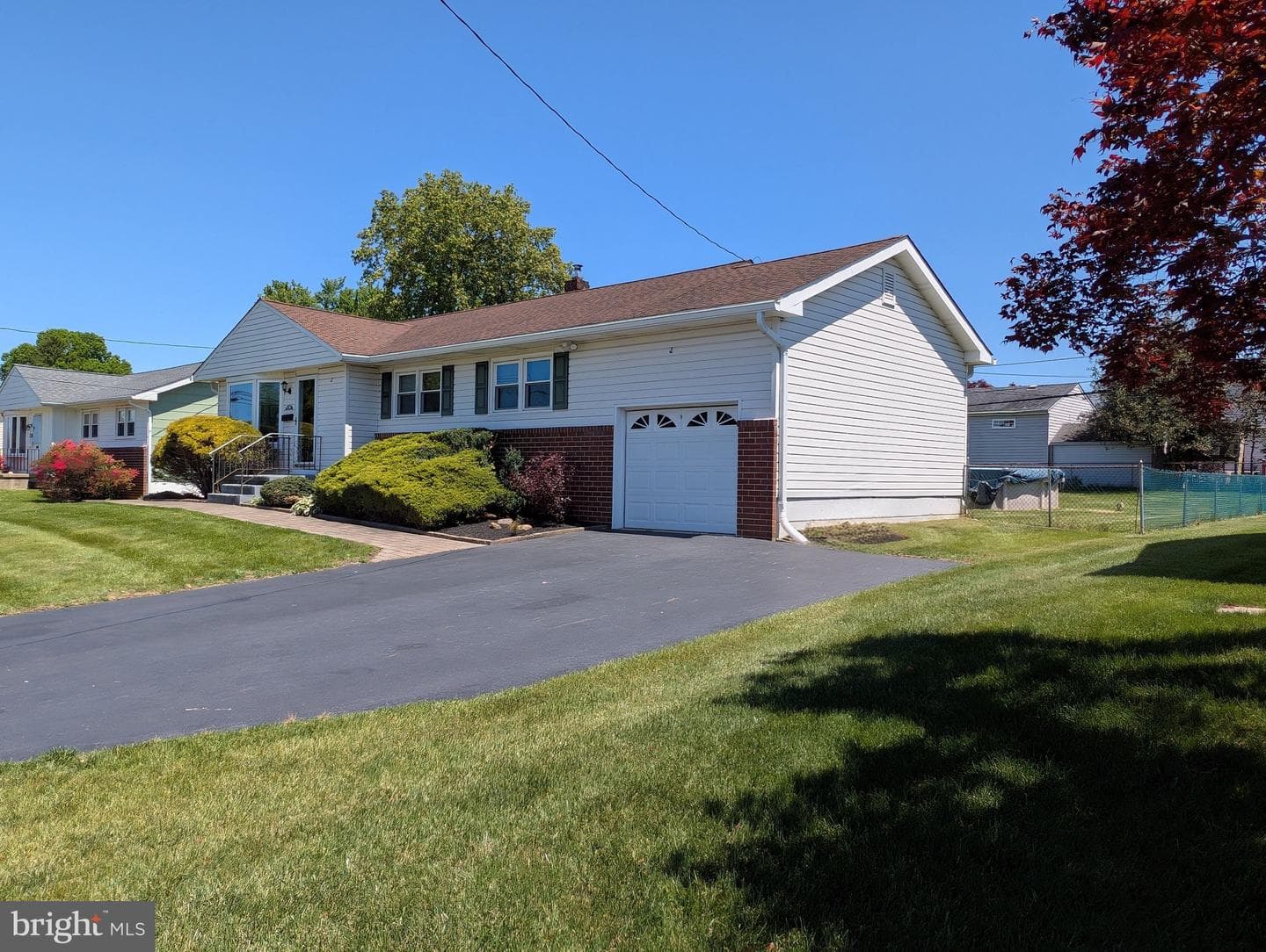 3618 Victor Avenue photo 34