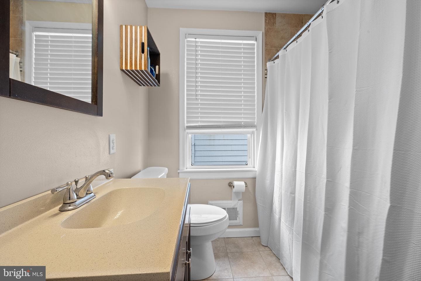 554 Wales Road photo 18