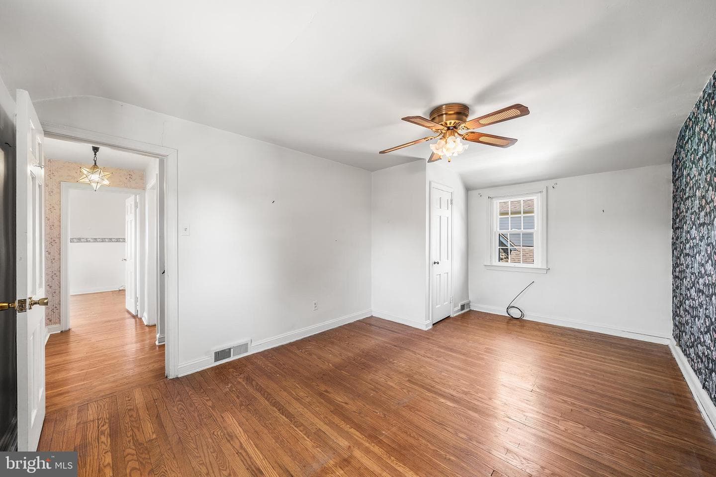 649 Andrew Road photo 20