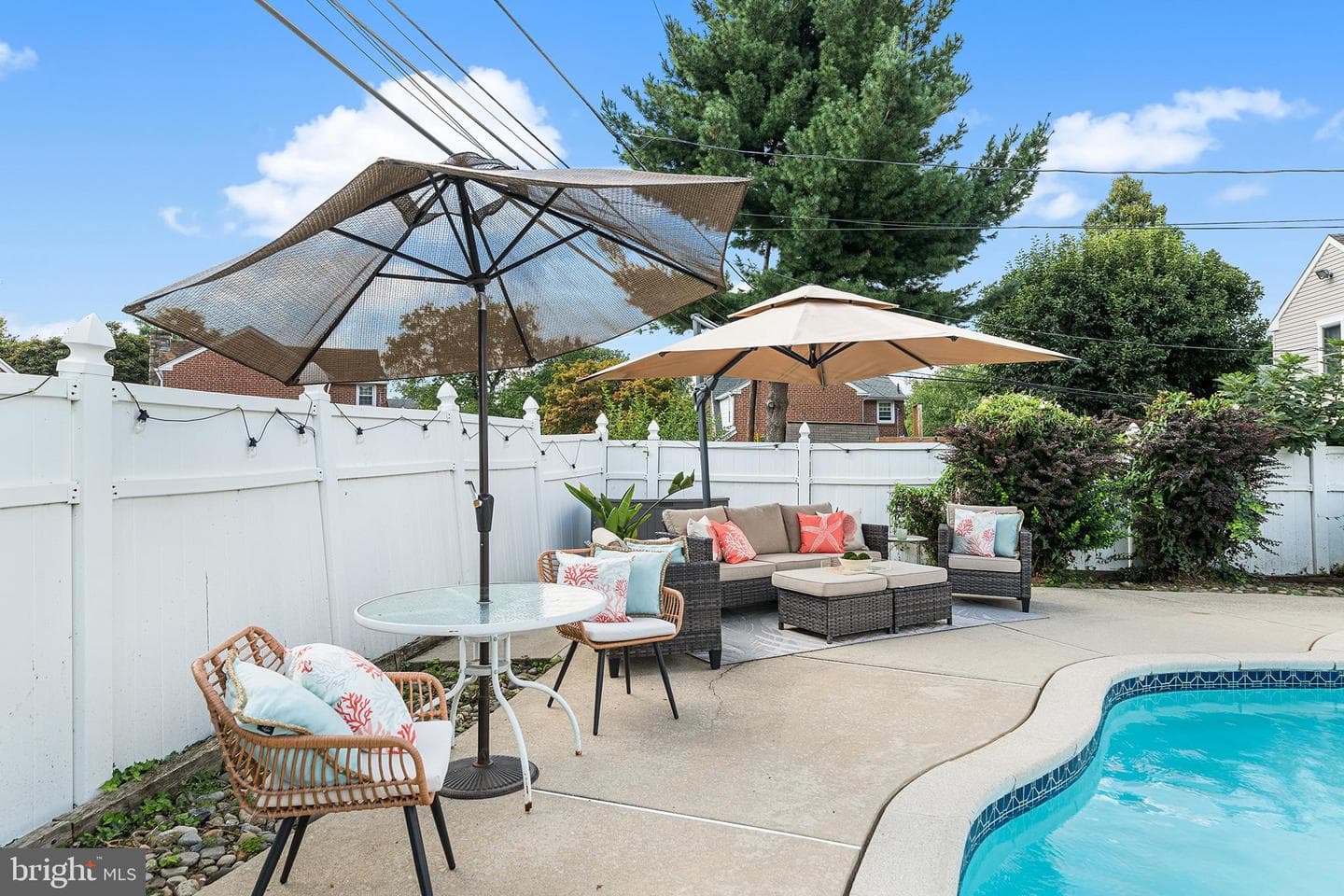 649 Andrew Road photo 33