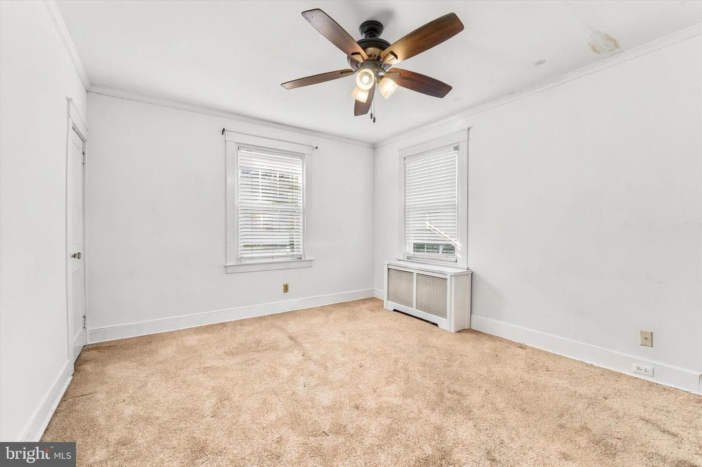 327 Congress Avenue photo 14