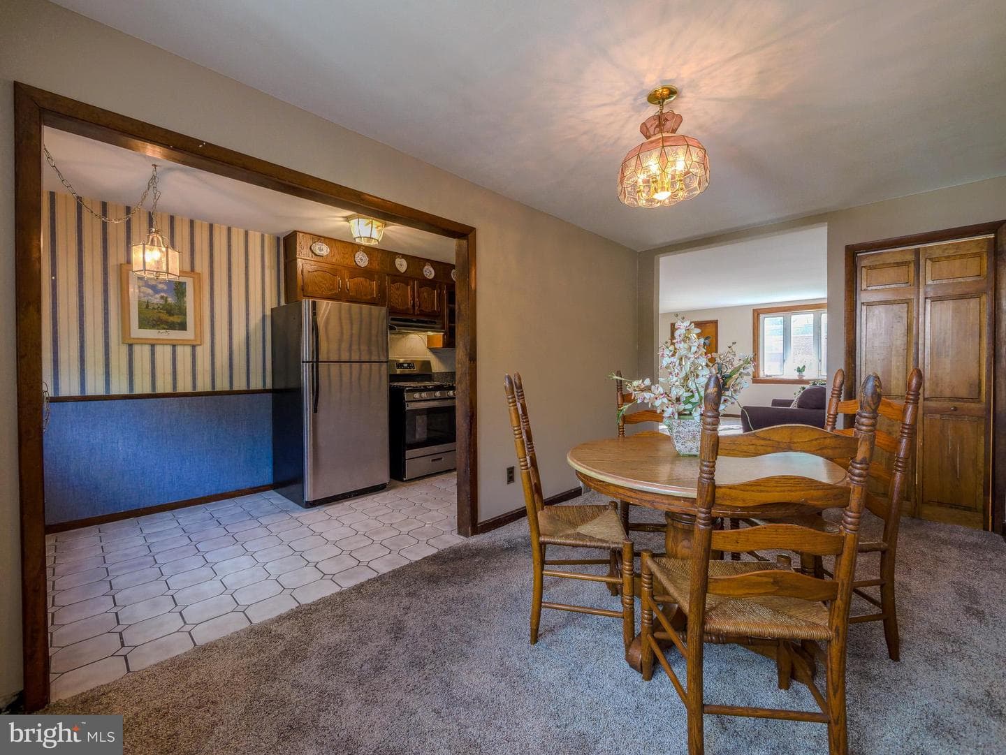 1075 Brookwood Lane photo 12