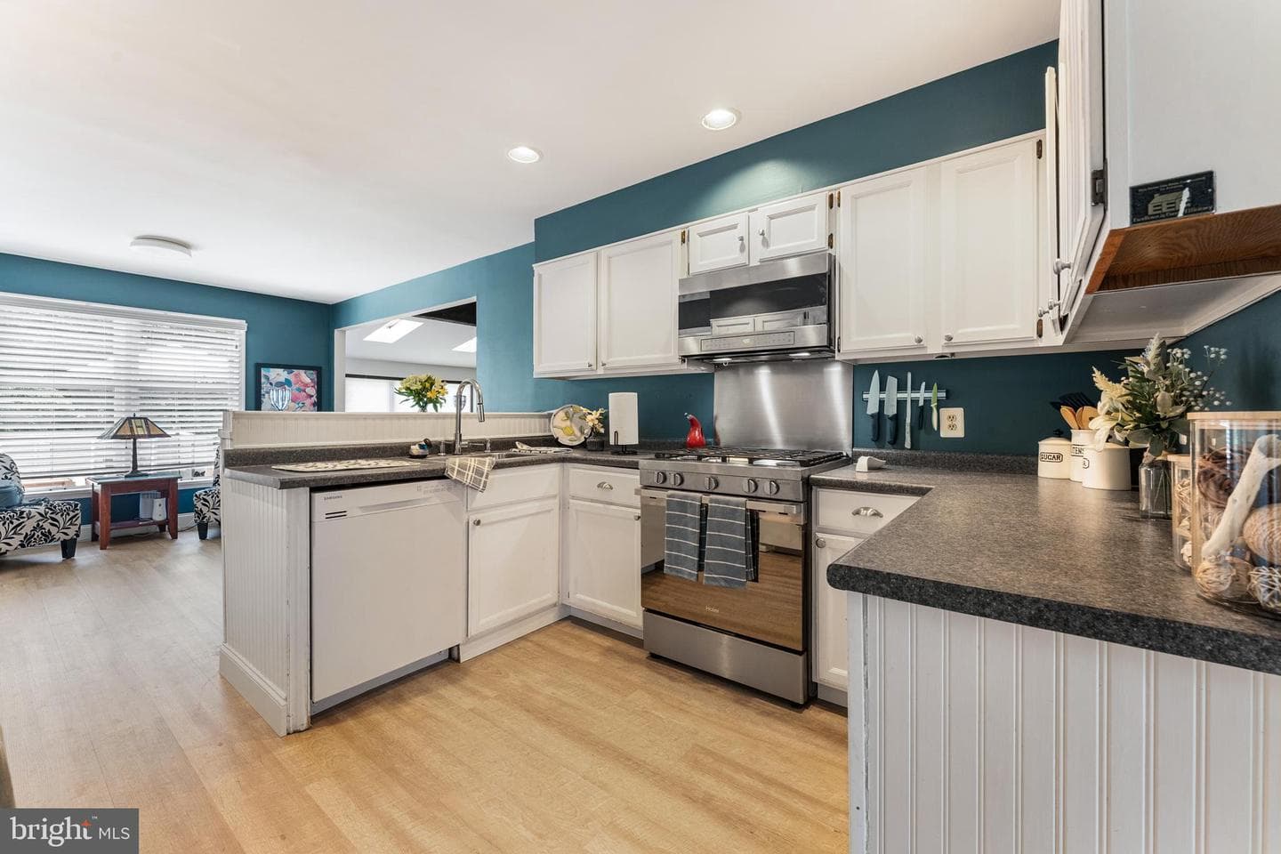 216 County Claire Ln photo 72