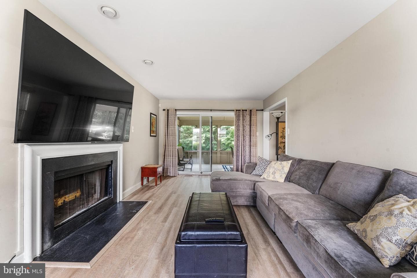 216 County Claire Ln photo 75