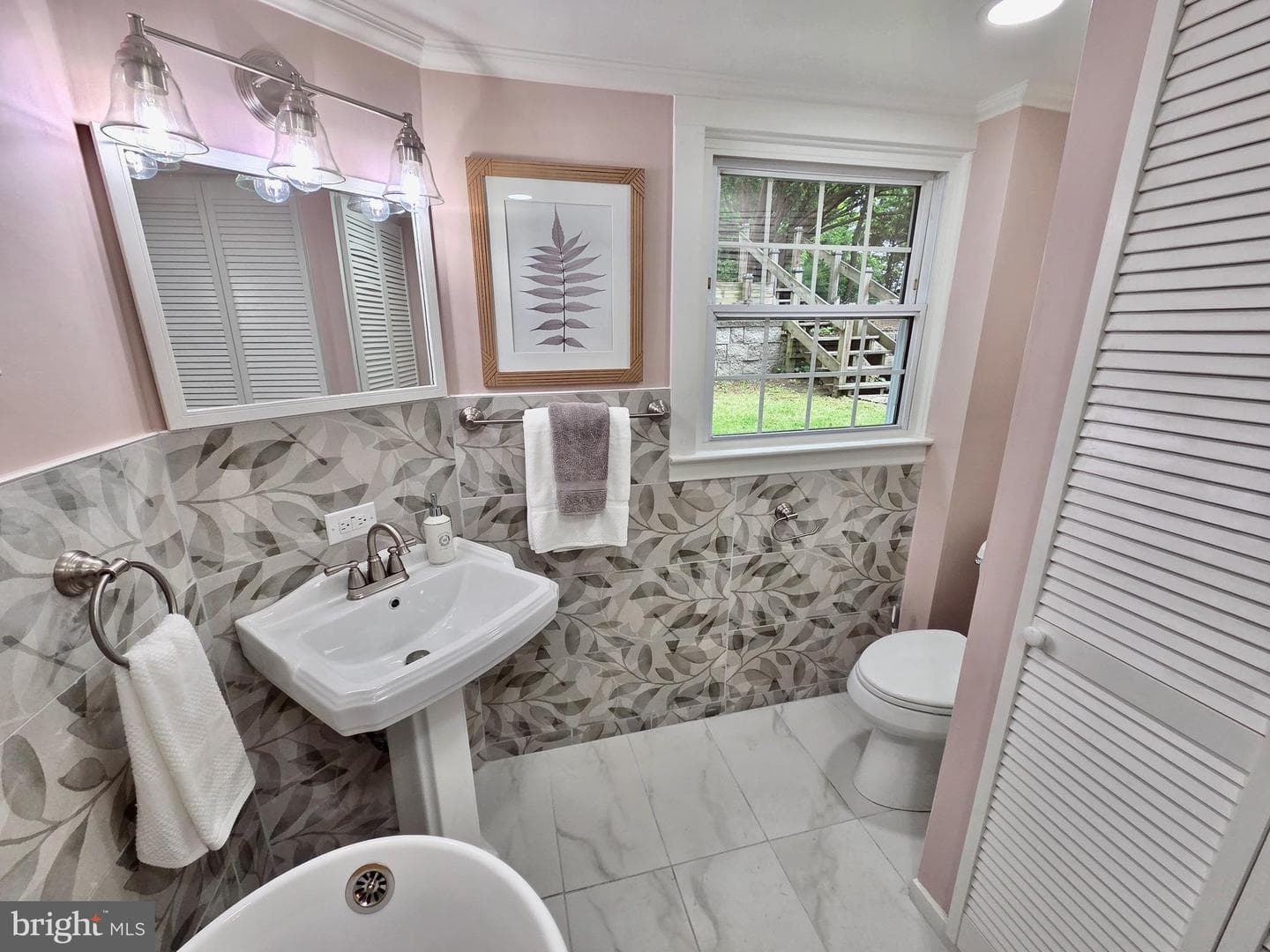 7 Laurel Lane photo 15